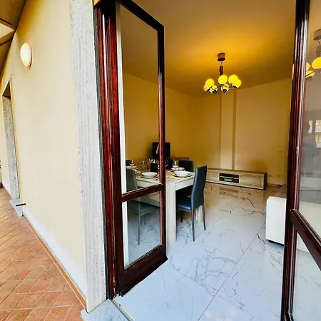 - The White Marble Housefree مارينا دي كارّارا